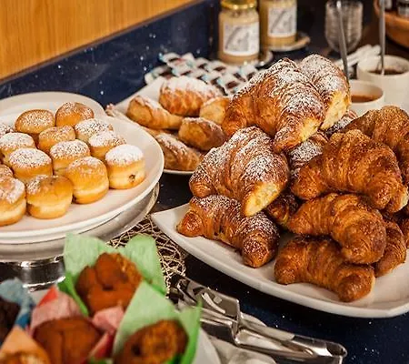 Mastai 3* Σενιγκάλια