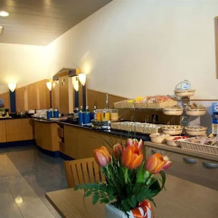 Mastai Hotel 3*