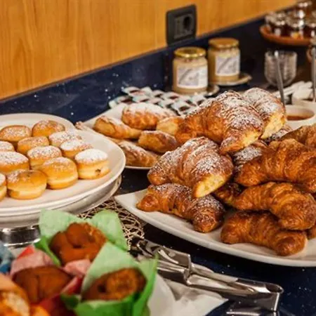 Mastai Ξενοδοχείο